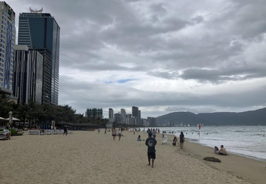 Може ли Виетнам да бъде пазар за българското вино?